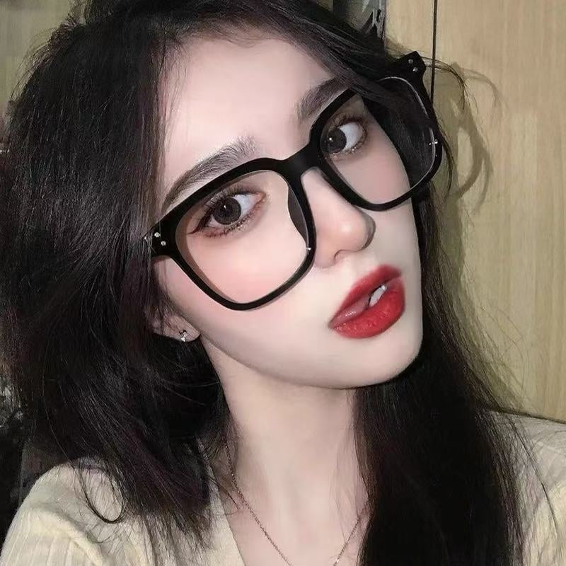 Women Full-frame Trendy Flat Anti-Blue Light Blocking Glasses