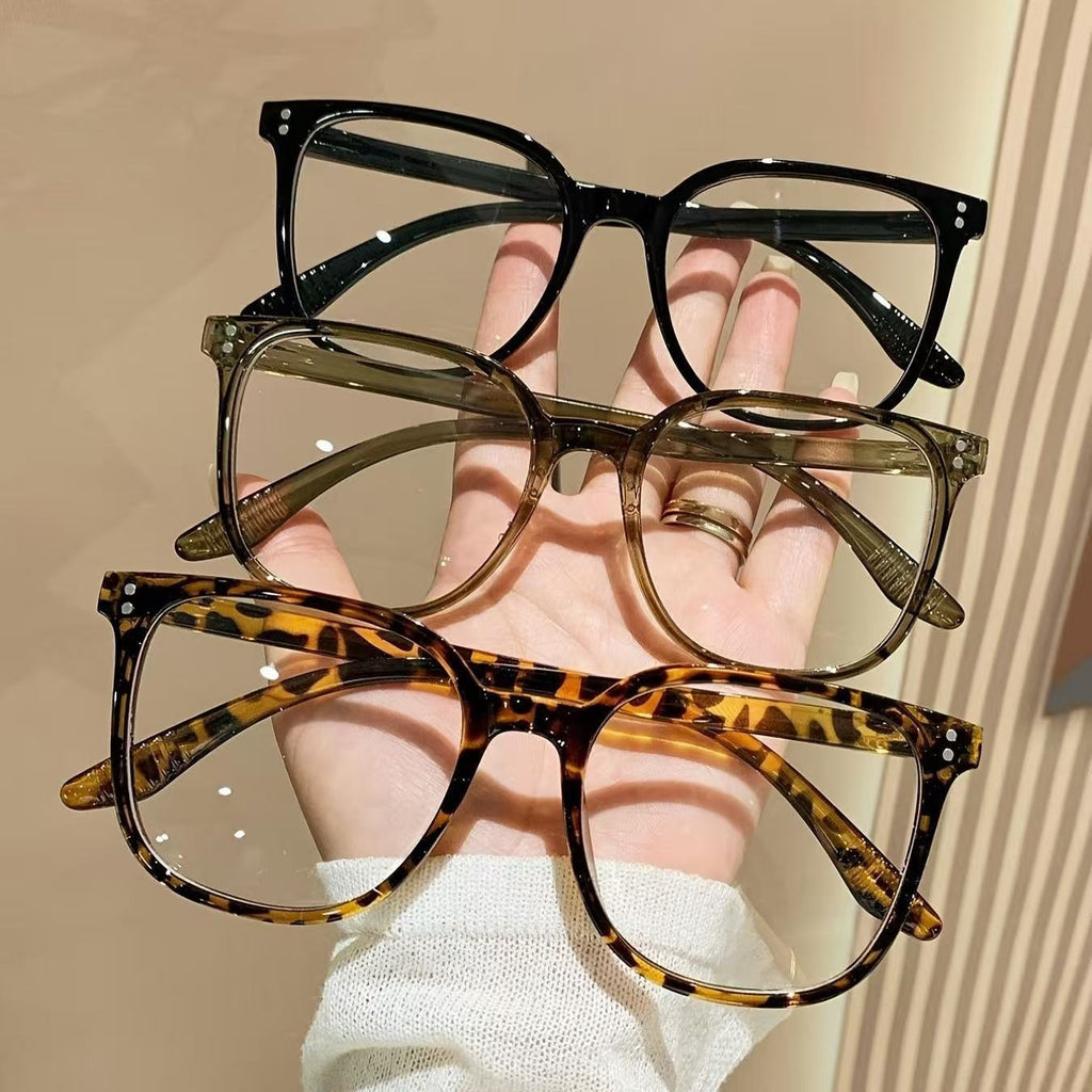 Women Full-frame Trendy Flat Anti-Blue Light Blocking Glasses